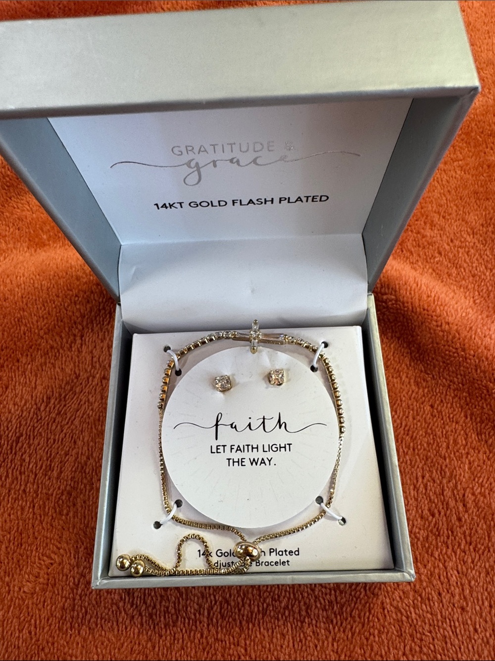 'Faith' 14KT Gold Flash Plated Bracelet and Stud Earrings - Gold